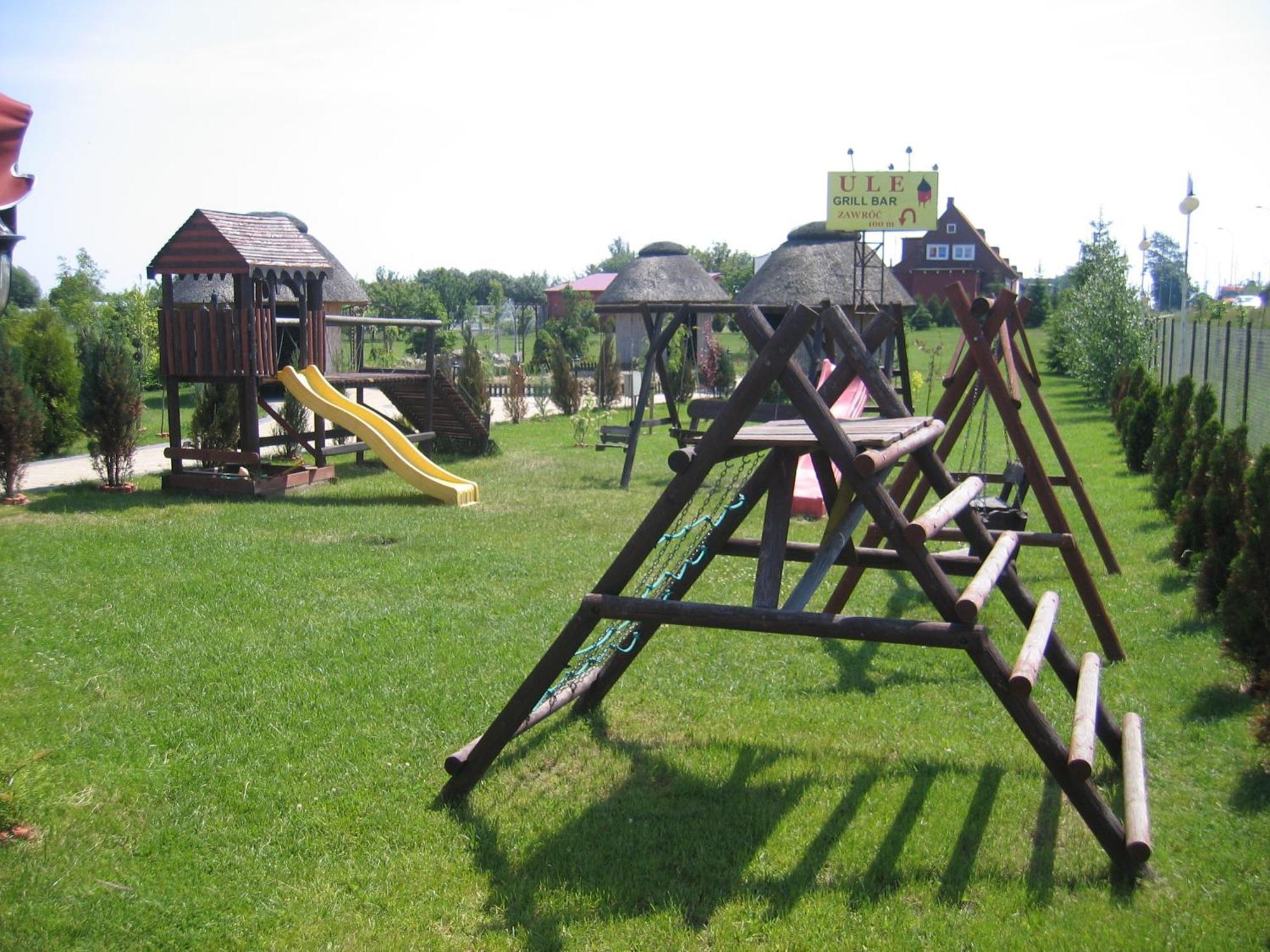 Hotel Gregor Pszczółki Exterior foto